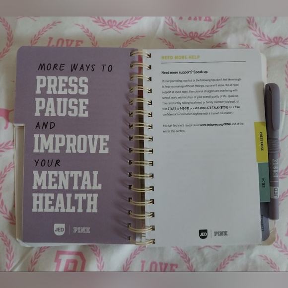 PINK Wellness Journal Set ❤️ - Picture 6 of 11